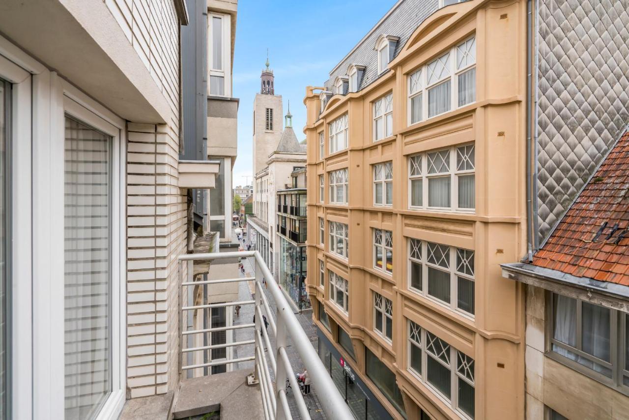 Retro Woning Te Centrum Oostende, 5Min Van De Kust Екстериор снимка