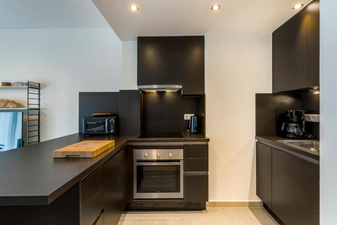 Retro Woning Te Centrum Oostende, 5Min Van De Kust Екстериор снимка