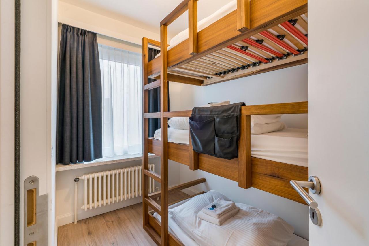 Retro Woning Te Centrum Oostende, 5Min Van De Kust Екстериор снимка